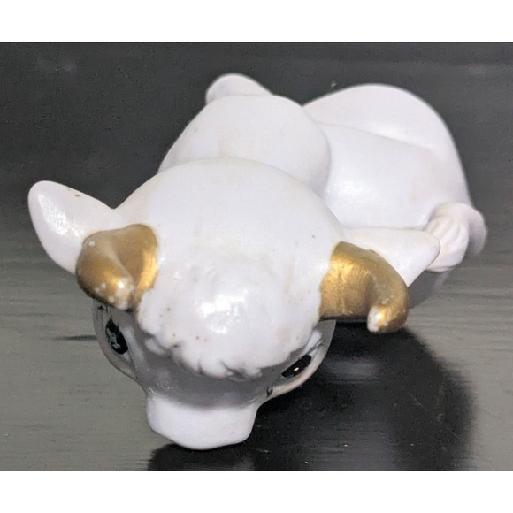 Kelvin's Japanese Purple Sitting‎ Cow Figurine Matte Finish 3 1/2" - Picture 5 of 9